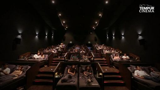 "침대에 누워 영화를 본다" 템퍼시네마 오픈