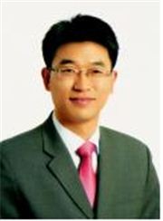 김용석 위원장 