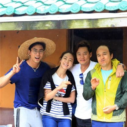 '삼시세끼' 미공개 컷 공개…이서진·최지우 케미 '폭발'