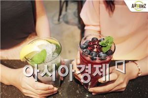 어라운지, '무알코올 칵테일 시연회' 진행