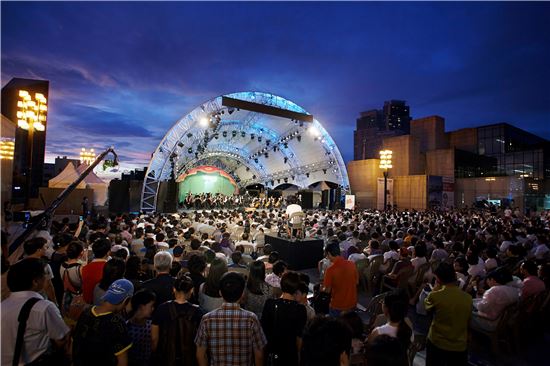 '한국인이 좋아하는 가곡 40선' 공연 … JK김동욱 출연