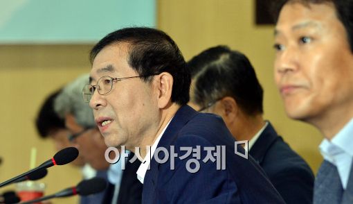 [포토]인사말 전하는 박원순 서울시장