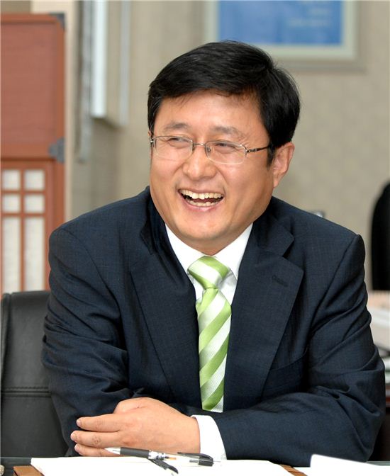 [인터뷰]김성환 노원구청장“생활임금 노동자 삶 영위 임금체계”