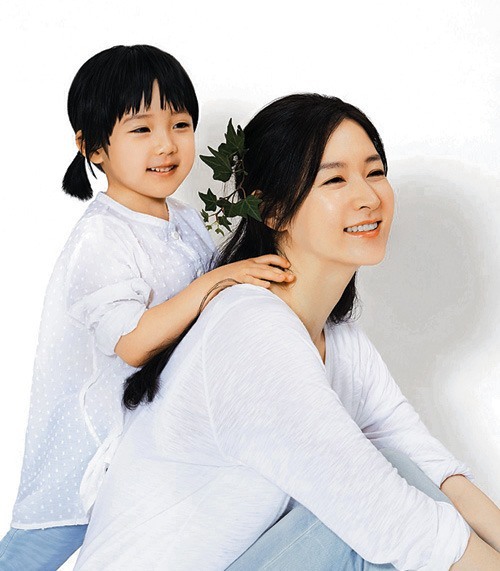 이영애 딸 정승빈, 모전여전 여배우 아우라 "인형 미모"