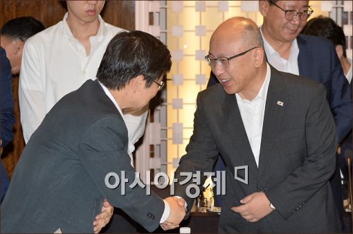 [포토]문형표 장관, 국민연금기금운영위 참석