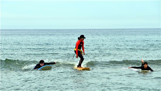 [여행만리]낯선 설레임…그 첫 물살을 가르다