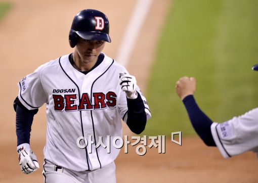 [포토]정진호, '동점 솔로포 터뜨렸어요!'