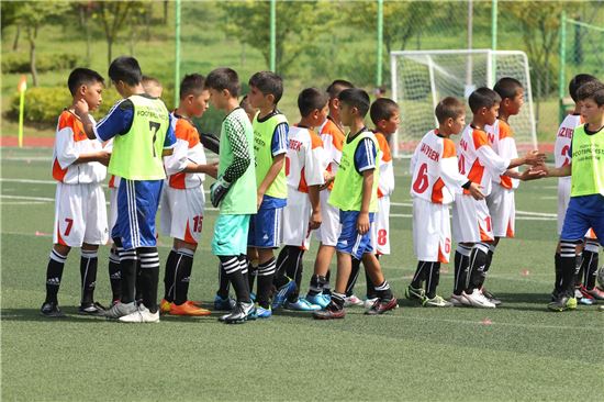 축구 꿈나무 6000명, 안성에 집결