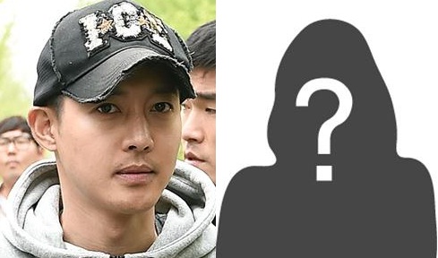 김현중 前여친 "침대서 알몸으로 있던 女연예인, 증인신청"