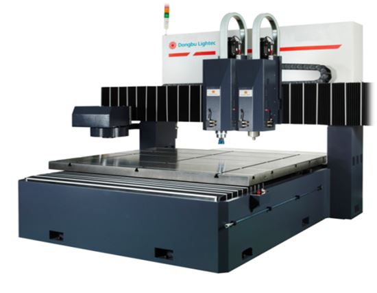 동부라이텍, 대형 커브드 TV 프레임 가공장비 개발