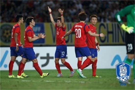 한국, 8월 FIFA 랭킹 54위…일본 제치고 亞 2위 탈환
