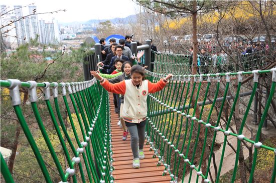 성동구 응봉산 근린공원 주민 지킴이 나서 