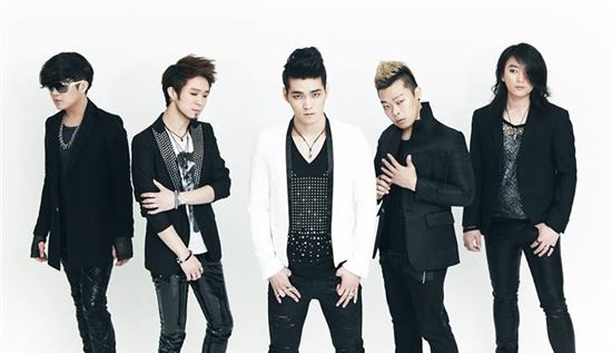 '브로큰발렌타인' 보컬 반, 친구들과 물놀이 중 익사