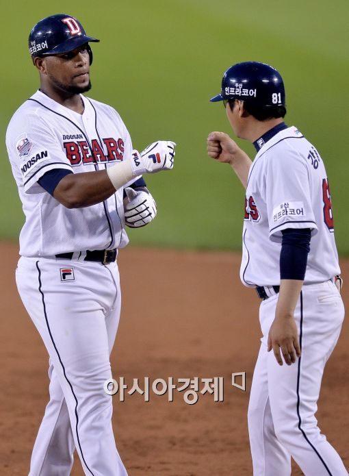 [포토]로메로, '무사 1,2루 찬스!'