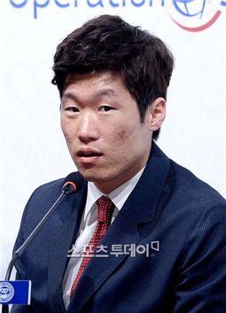 박지성, '런닝맨' 출격하나…제작진 측과 논의 중 "긍정적"