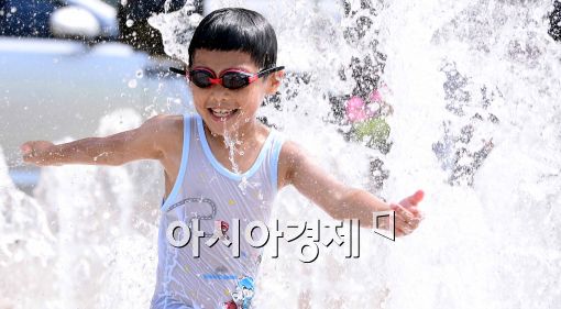 [포토]'더위야 물러가라'