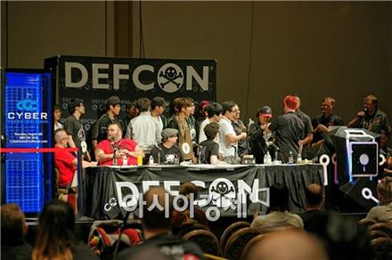 라온시큐어·고려대 연합팀, 국제해킹대회 데프콘에서 국내 최초 우승