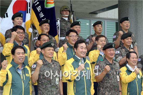 이낙연 전남도지사, 31사단과 담양세계대나무박람회 지원 업무협약 체결