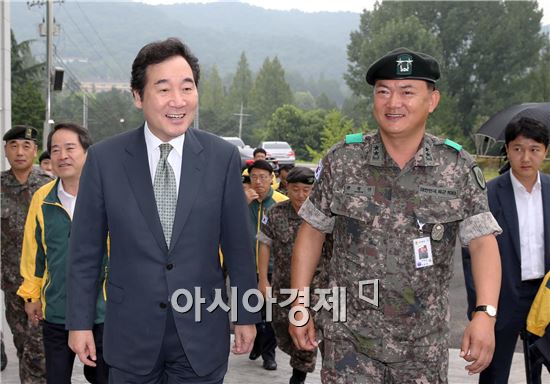 이낙연 전남도지사, 31사단과 담양세계대나무박람회 지원 업무협약 체결