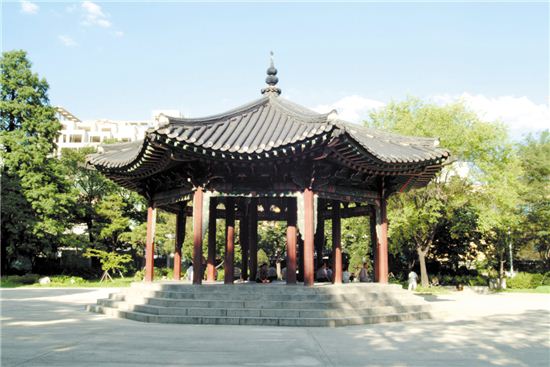 탑골공원 