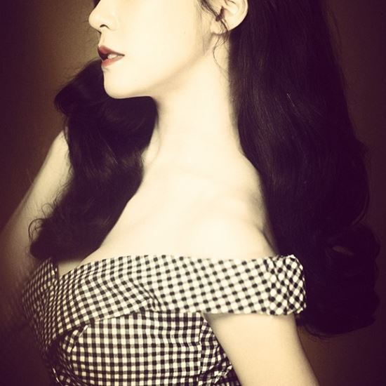 [포토] 소녀시대 티파니, 가슴골 드러낸 초밀착 원피스 