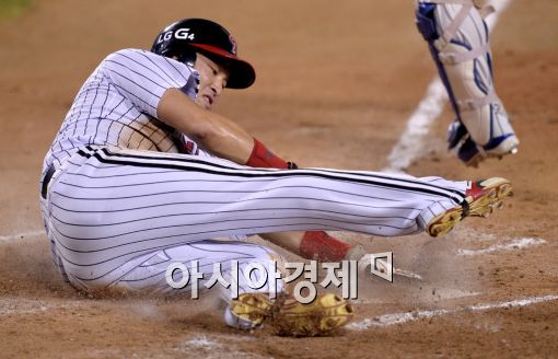 [포토]임훈, '역전 홈 터치'