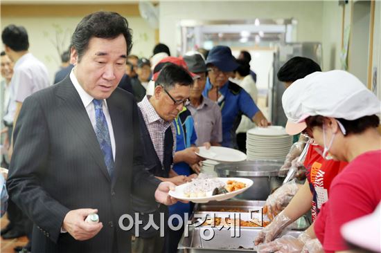 이낙연 전남도지사,  ‘온정 복지’  현장행보 나서