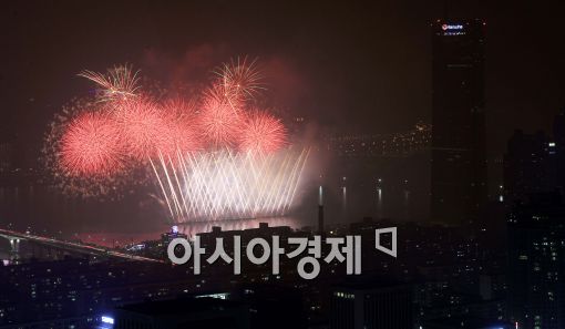 [포토]광복절.....여의도 불꽃쇼