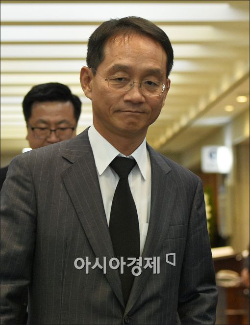 [포토]이세정 아시아경제 사장, 故 이맹희 명예회장 빈소 조문