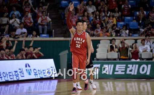 [포토]이종현, '승리는 내가 이끈다!'