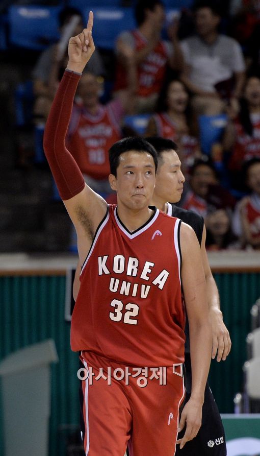 [포토]이종현, '내가 넘버 원!'