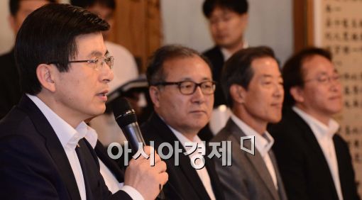 중소기업인 "청년고용 위해 고용유연성 확보돼야"…황 총리와 간담회