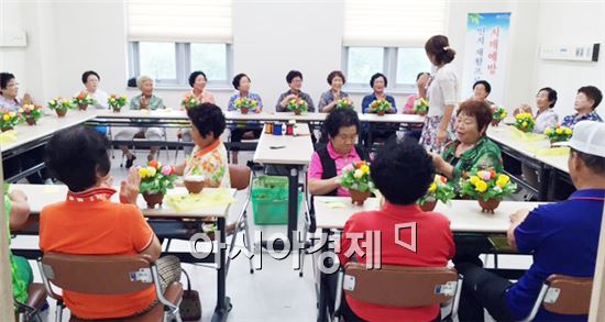 곡성군, 곡성읍·옥과·석곡권역별 치매인지강화 프로그램 실시 