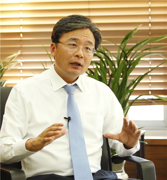 [인터뷰]김우영 은평구청장 “공유경제 통해 새로운 경제 모멘텀 실현”