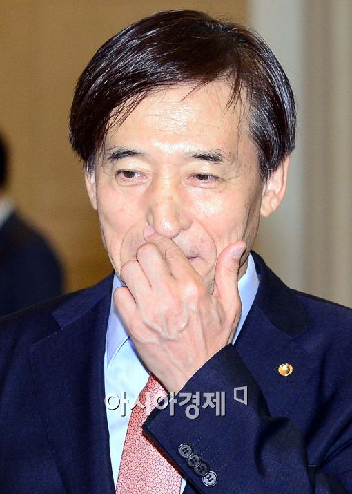 [포토]생각에 잠긴 이주열 한국은행 총재
