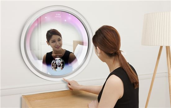 삼성, IFA 2015에서 미래형 '스마트 쇼핑' 제안…'투명 OLED' 최초 공개