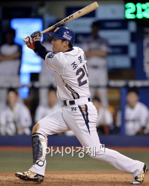 [포토]조영훈, '대타 출장으로 멀티히트'