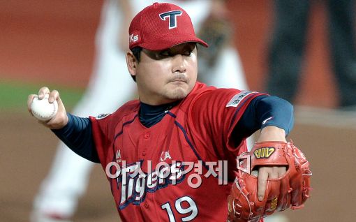[포토]역투하는 KIA 최영필