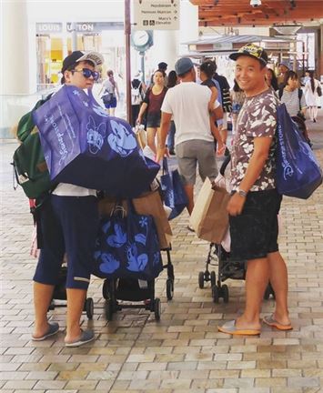 정형돈-오중석, 하와이로 가족 여행…"절친한 사이"