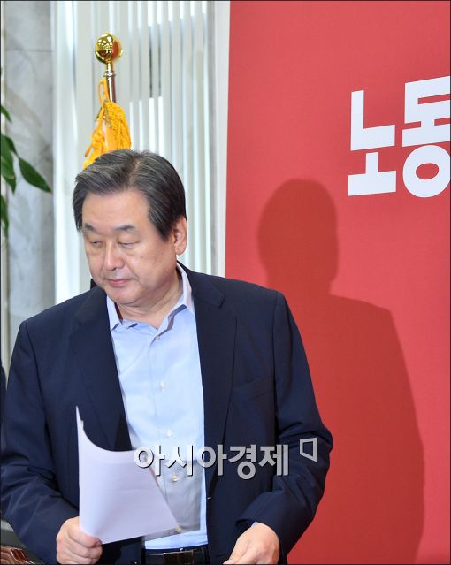 김무성 "文과 합의, 청와대에 사전 통보했다" 