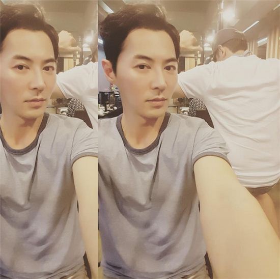 컴백 앞둔 신화 전진, 일상생활 모습 공개 '전스틴이 돌아온다'