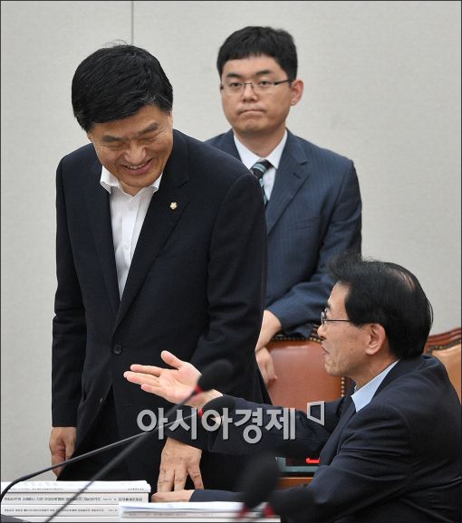 [포토]국회 외통위, '한·중 FTA 비준안' 여당 단독 상정