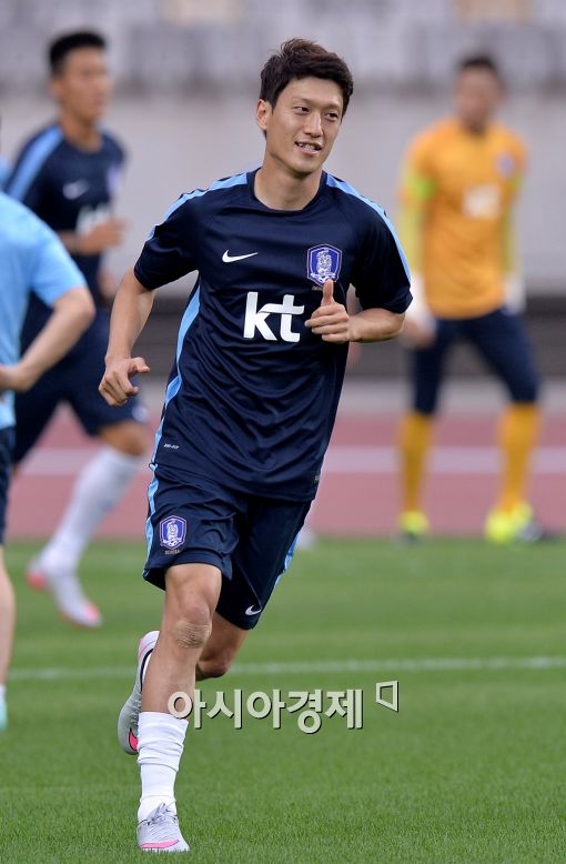이청용 "이재성, 한국축구에 큰 역할 할 것"