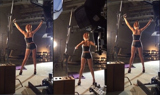 [포토] 예정화, 탄탄한 근육질 보디라인 '섹시'