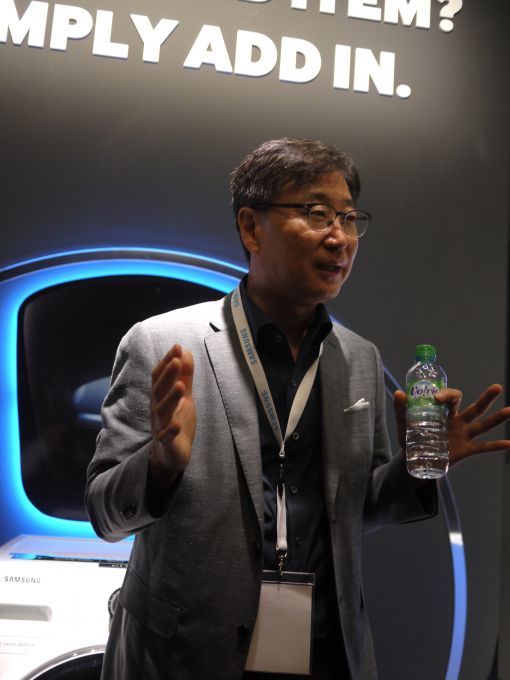[IFA 2015] 윤부근 삼성전자 사장 "IoT, 기술 자체보다 소비자배려가 중요"