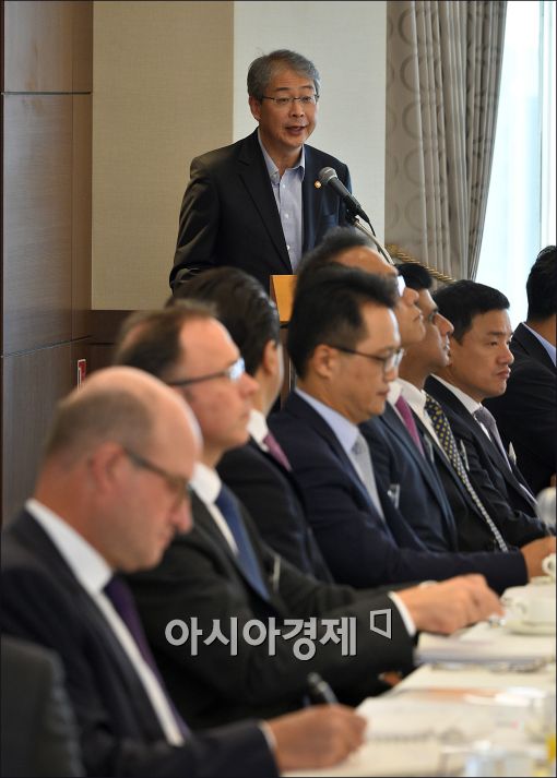 [포토]외국계 금융권 CEO만나는 임종룡 위원장