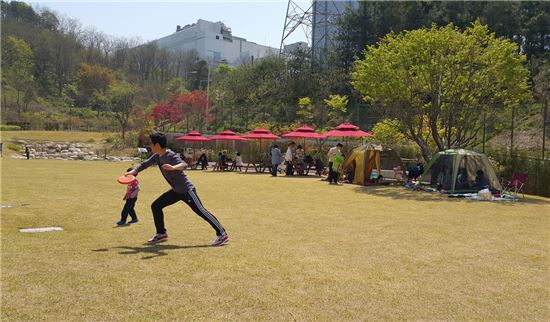 삼성전자 인재개발원, 주말마다 임직원·지역주민 '힐링시설'로 변신