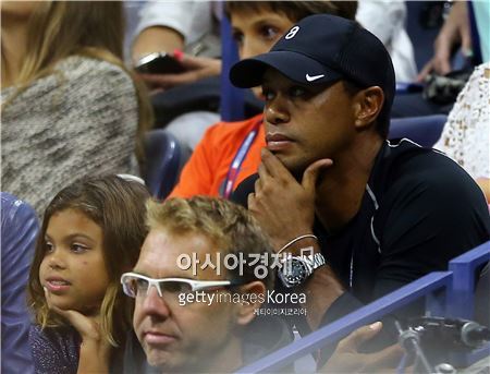 [골프토픽] 우즈 "지금은 휴가중~"