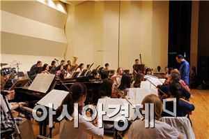 강원랜드, 태백문화예술회관서 '팝스콘서트' 개최