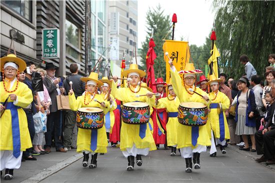 인사전통문화축제 퍼레이드 